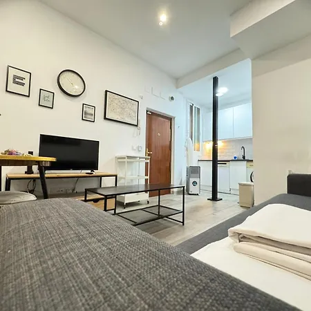 Dianthus House Apartment