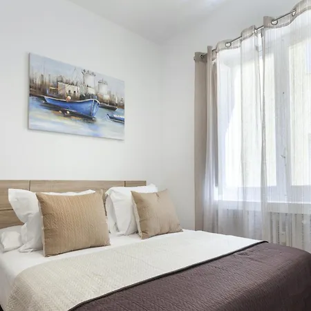 Mit House Artes Exclusive En Madrid