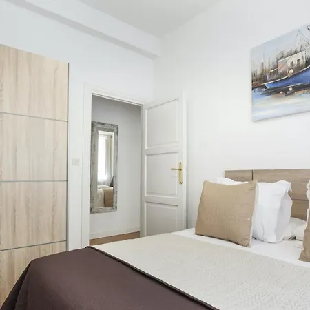 Artes Exclusive En * Madrid
