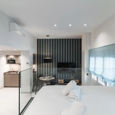 Laurel-mintystay Apartment