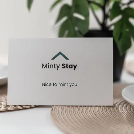 Laurel-mintystay 2 *