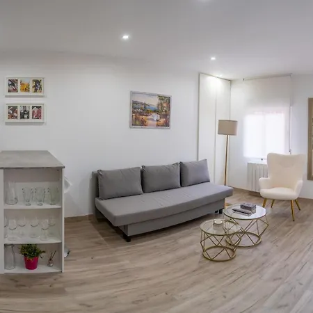 Comodo Piso Cerca Del Aeropuerto By Bebalmy Apartment *