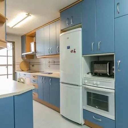 Apartamento De 200m2 En Retiro Con Piscina Apartment *