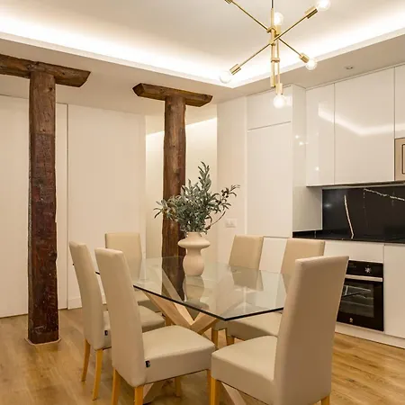 Chueca Viii Calle Hortaleza 3br 3bh
