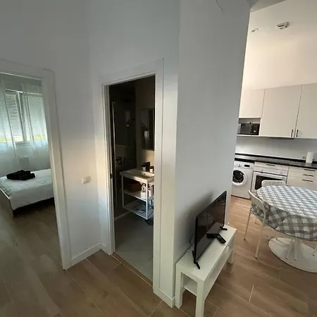 Apartment Bonito Y Luminoso Piso Bien Comunicado