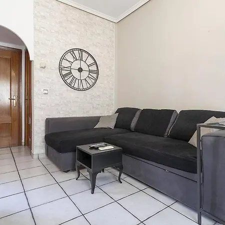 Apartamento A 10 Minutos De Atocha Apartment *