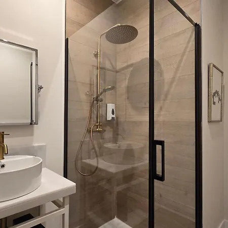 Apartment Center Charm 1 Bedroom Madrid