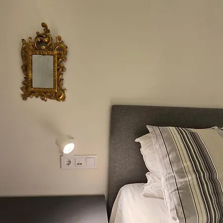 Center Charm 1 Bedroom Madrid