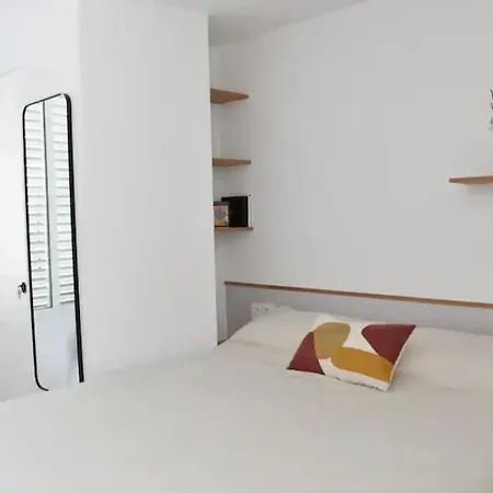 Nuevo Lalatina Apartment Madrid