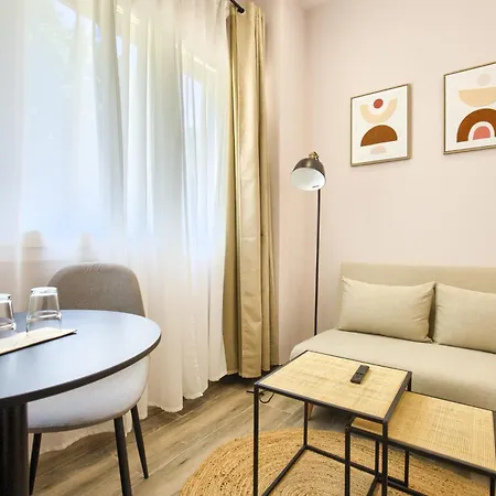 Dobo Homes - Vn17 Apartment Madrid