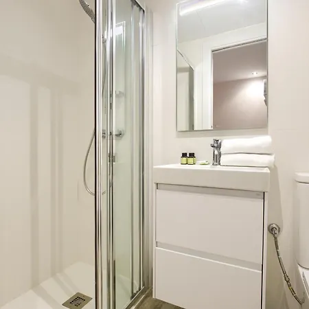 Dobo Homes - Vn17 * Madrid