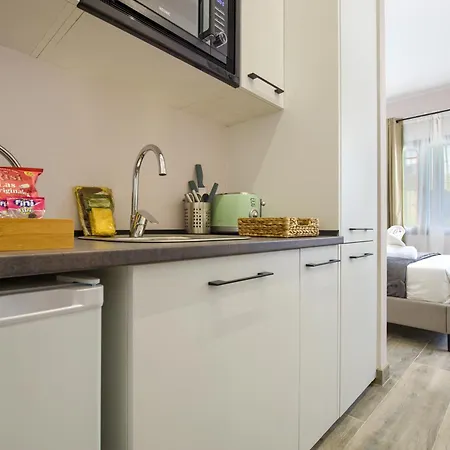 Dobo Homes - Vn17 Apartment Madrid