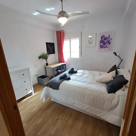 In - Private For Rent In Calle De San Bernabe * Madrid