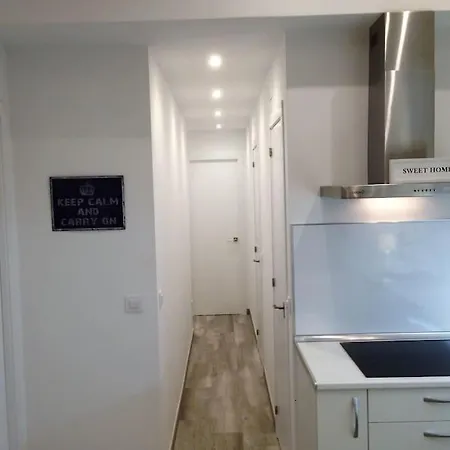 Apartment Juvenil En La Mejor Zona De *