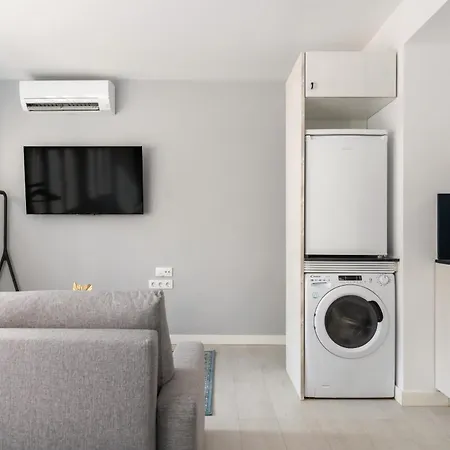 Apartamento Riverside Con Parking Incluido Alquiler Temporal *