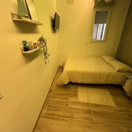 Apartment Recien Reformado Con 5 Y 3 Banos *