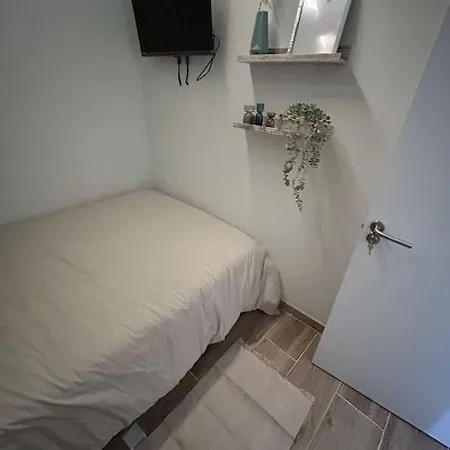 Recien Reformado Con 5 Y 3 Banos