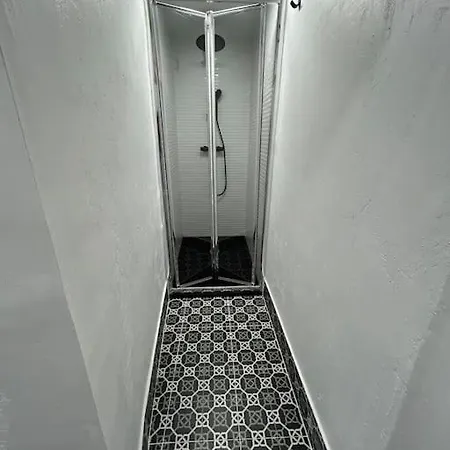 Apartment Recien Reformado Con 5 Y 3 Banos Madrid