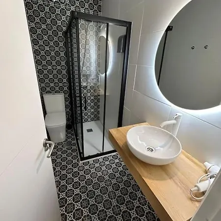 Apartment Recien Reformado Con 5 Y 3 Banos
