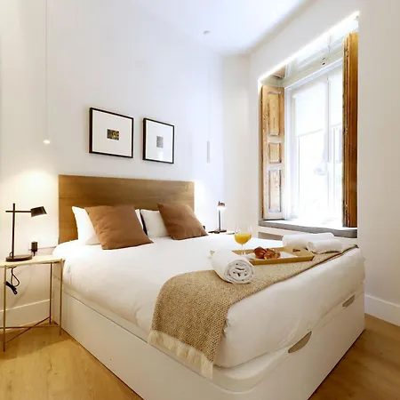 The Star Apartment