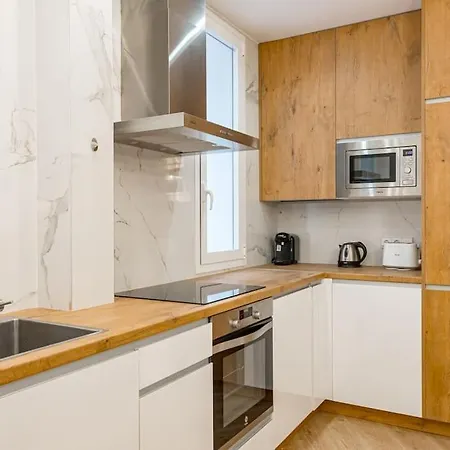 Salamanca Ii Calle Diego De Leon 2br 2bh *