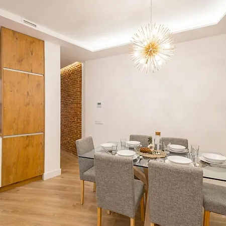 Apartamento Salamanca Ii Calle Diego De Leon 2br 2bh