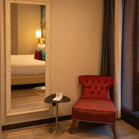 Indigo - Gran Via By Ihg 4*