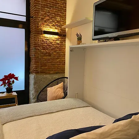 Apartment Centrico. Atocha-lavapies. Nuevo. 100% Equipado. Madrid