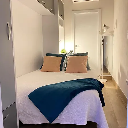 Apartment Centrico. Atocha-lavapies. Nuevo. 100% Equipado. *