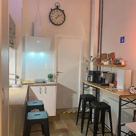 Centrico. Atocha-lavapies. Nuevo. 100% Equipado.
