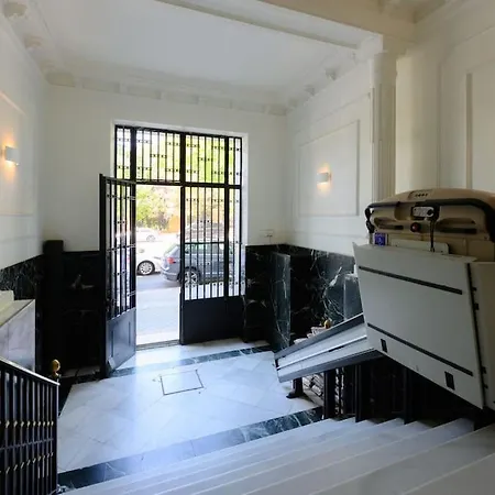 Encantador Apartamento Temporal Centrico Con Patio Privado Mpe51 Madrid