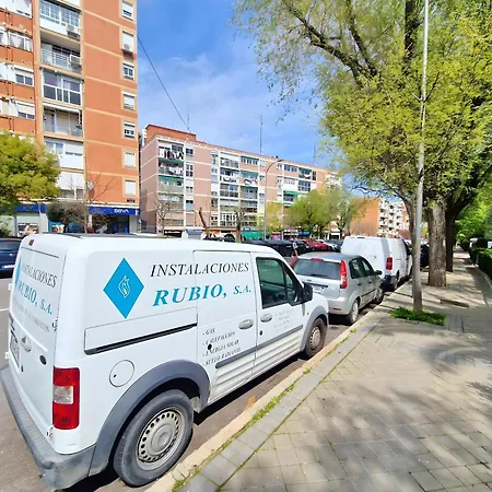 Estupendo En Pinar Del Rey * Madrid