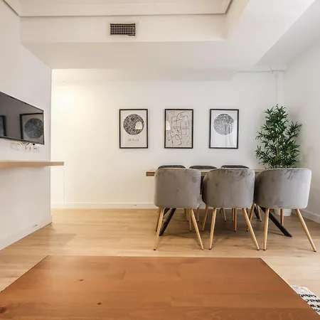 Apartamento Reformados En Tirso De Molina Act Madrid