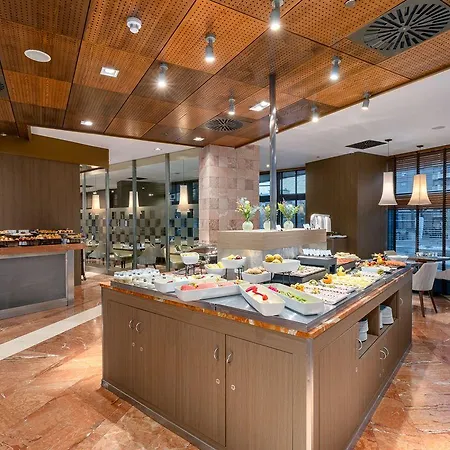 Hotel Eurostars Suites Mirasierra Madrid