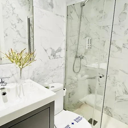 Dplace To Be - Luxury In Historic Center * Madrid