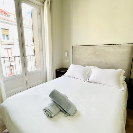Frühstückspension Dplace To Be - Luxury In Historic Center