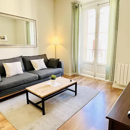 Frühstückspension Dplace To Be - Luxury In Historic Center Madrid