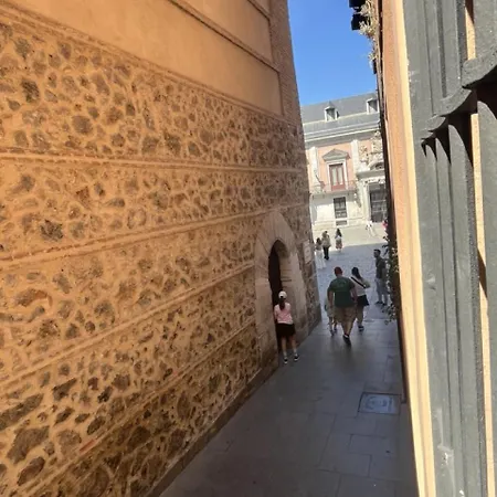 Dplace To Be - Exclusive In Historic Center *