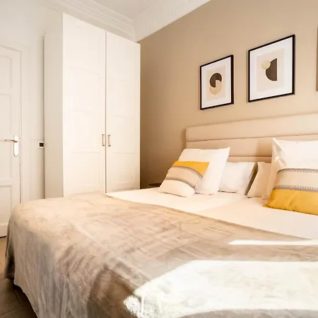 Mit House Madville En Apartamento *