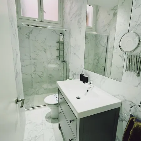 Dplace To Be - Amazing In Historic Center * Madrid