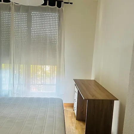 Belfast Con Wifi, Piscina Y Netflix * Madrid