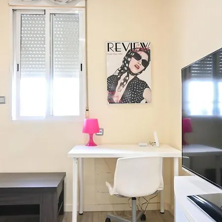 Apartment For Coqueto Temporal De Dos Emb154 Madrid