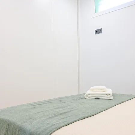 Apartment For Bonito Temporal De Dos En Hortaleza Boy5 Madrid