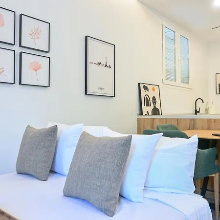 Apartment For Bonito Temporal De Dos En Hortaleza Boy5