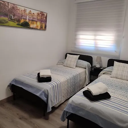 Puerta Del Metropolitano Apartment Madrid