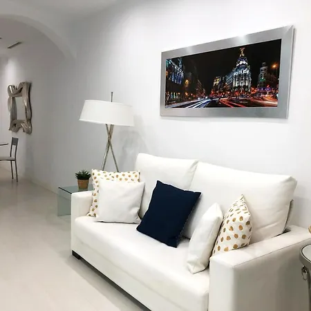 De Diseno En Plaza Mayor 아파트 *
