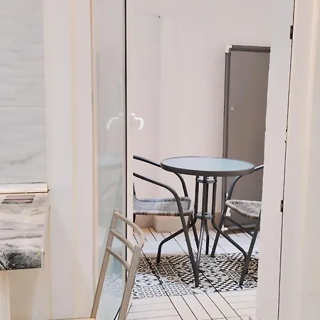 Centrico Con Patio Apartment *