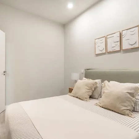 Apartamento Reformado En Metro Ibiza Alquiler Temporal Madrid