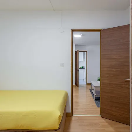 Apartment 3 Habs Az10 *