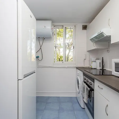 3 Habs Az10 Apartment